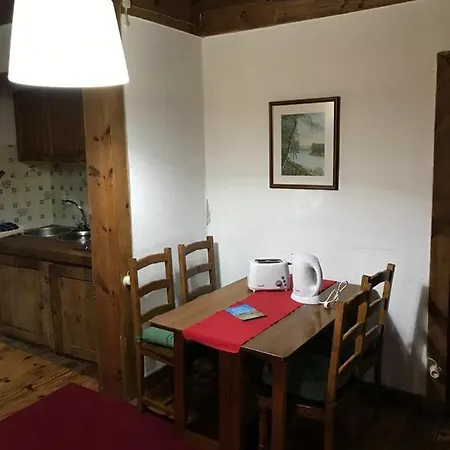 Casas Das Laranjeiras Κατάλυμα σε φάρμα Oliveira do Hospital
